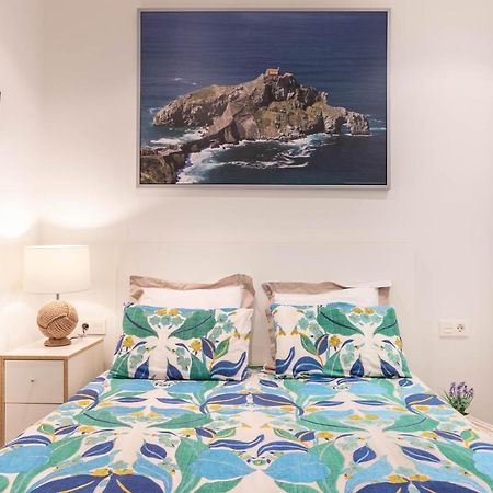 At The Heart Of Bilbao - Guggenheim Apartment Luaran gambar